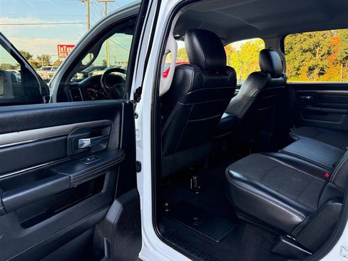 Used 2018 RAM 1500 Sport image 17