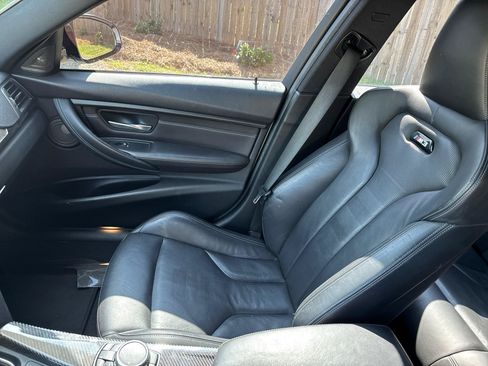 Used 2016 BMW M3 RWD image 16