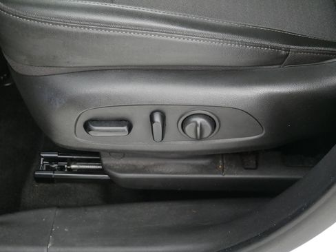 Used 2020 Buick Encore GX Preferred w/ Cold Weather Comfort Package FWD image 20
