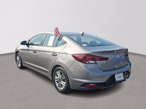 Used 2020 Hyundai Elantra Value Edition FWD image 4