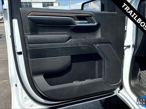 Used 2024 Chevrolet Silverado 1500 LT Trail Boss w/ Protection Package image 20