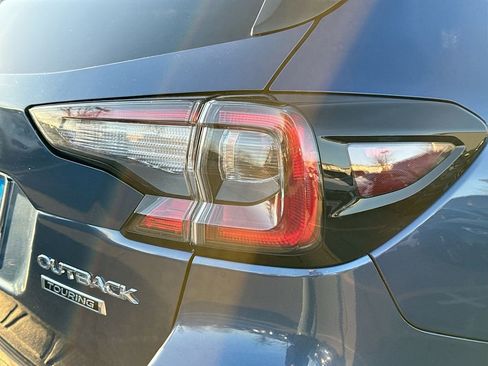 Used 2021 Subaru Outback Touring w/ Popular Package #2 image 33