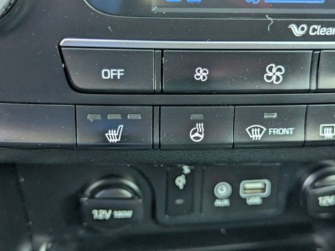 Used 2020 Hyundai Tucson Limited AWD/4WD image 16