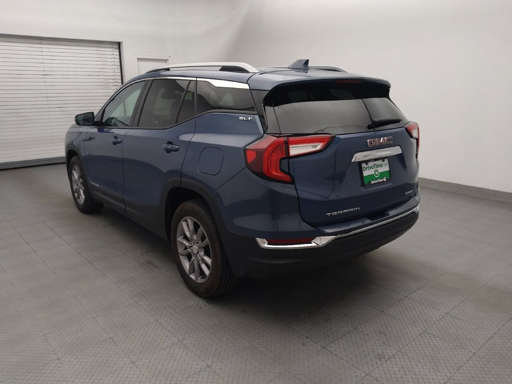 Used 2024 GMC Terrain SLT AWD/4WD image 5