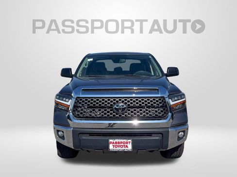 Used 2020 Toyota Tundra SR5 w/ SR5 Convenience Package AWD/4WD image 14