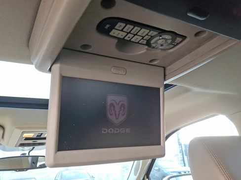 Used 2009 Dodge Ram 1500 Truck Laramie image 24