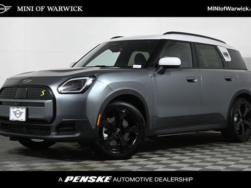 New 2025 MINI Cooper Countryman SE w/ Comfort Package Max image 1