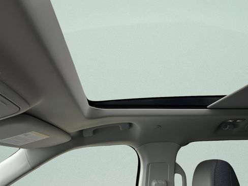 New 2026 Ford Explorer Active w/ Active Comfort Package image 23