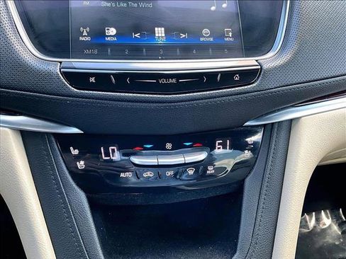 Used 2018 Cadillac XT5 Premium Luxury w/ Advanced Security Package FWD image 24