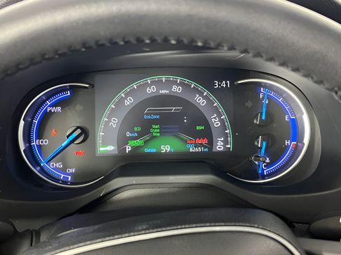 Used 2019 Toyota RAV4 XSE AWD/4WD image 18