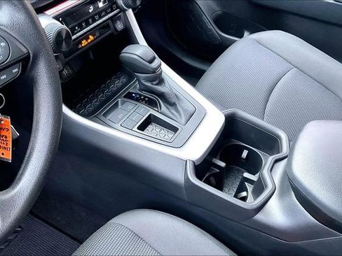 Used 2024 Toyota RAV4 LE image 18