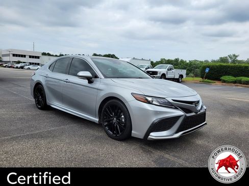 Used 2024 Toyota Camry XSE w/ Driver Assist Package FWD image 9