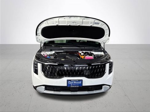 New 2026 Kia Carnival EX image 21