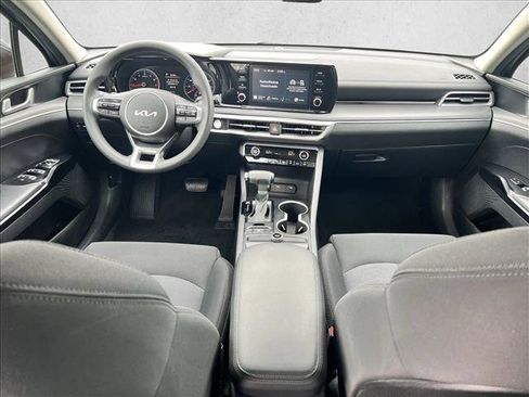 Used 2022 Kia K5 LXS FWD image 19