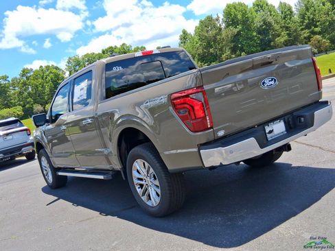 New 2026 Ford F150 Lariat w/ Equipment Group 501A Mid AWD/4WD image 28