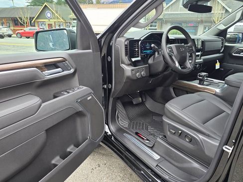 New 2026 Chevrolet Silverado 1500 RST w/ RST All Star Premium Package image 20