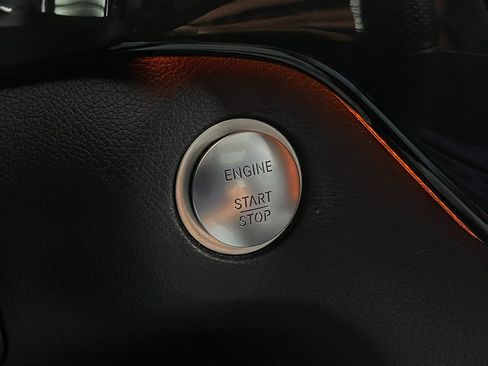 Used 2019 Mercedes-Benz GLE 43 AMG 4MATIC image 34