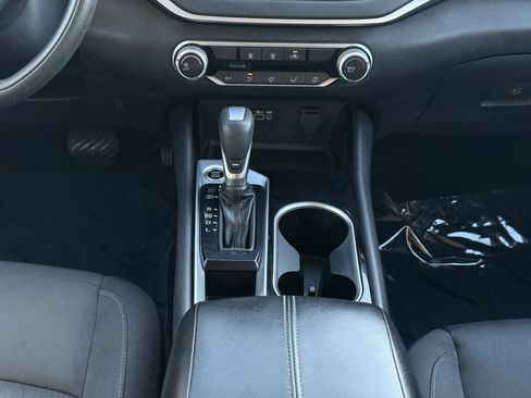 Used 2021 Nissan Altima 2.5 SV image 25