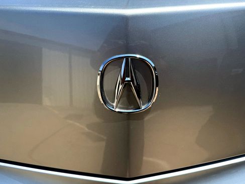 Used 2010 Acura TL image 32