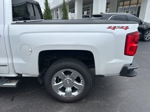 Used 2018 Chevrolet Silverado 1500 LTZ w/ Texas Edition image 11