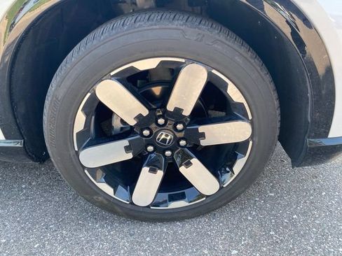Used 2024 Honda Prologue Elite image 4