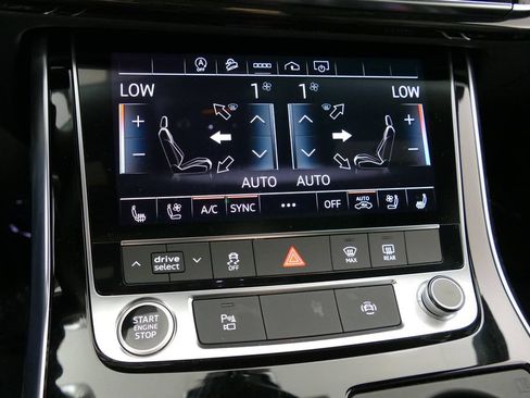 Used 2024 Audi Q8 Premium Plus AWD/4WD image 21