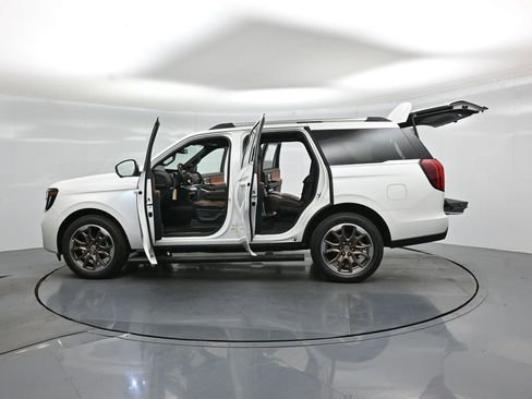 New 2026 Ford Expedition King Ranch AWD/4WD image 32