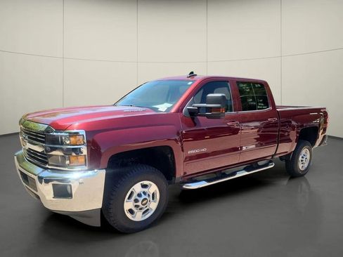 Used 2016 Chevrolet Silverado 2500 LT w/ LT Convenience Package AWD/4WD image 3