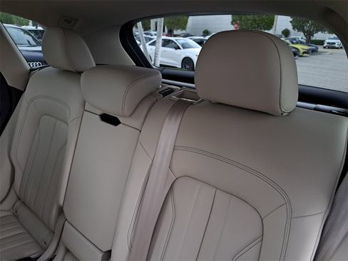 Certified 2023 Audi Q5 2.0T Premium w/ Convenience Package image 28