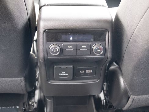 Used 2023 GMC Acadia AT4 w/ Trailering Package AWD/4WD image 18