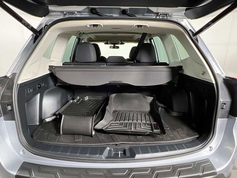 Used 2023 Subaru Forester Premium AWD/4WD image 27