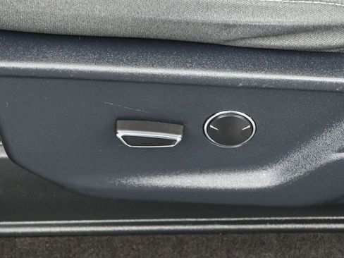 Certified 2021 Ford F150 XLT image 11