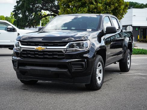 Used 2021 Chevrolet Colorado W/T w/ WT Convenience Package RWD image 7