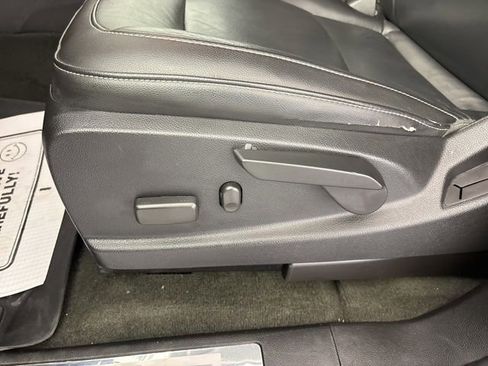 Used 2018 Chevrolet Colorado ZR2 AWD/4WD image 7