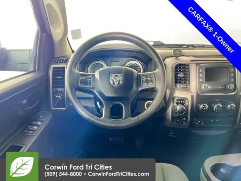 Used 2016 RAM 1500 Express w/ Black Ram 1500 Express Group AWD/4WD image 23