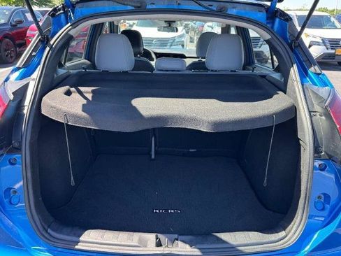 Certified 2023 Nissan Kicks SR w/ SR Premium Package FWD image 6