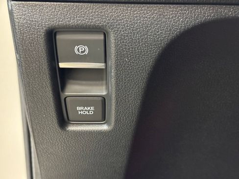 Used 2025 Honda Odyssey Sport-L image 32