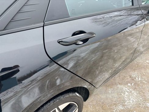 Used 2023 Hyundai Elantra SEL w/ Convenience Package image 25