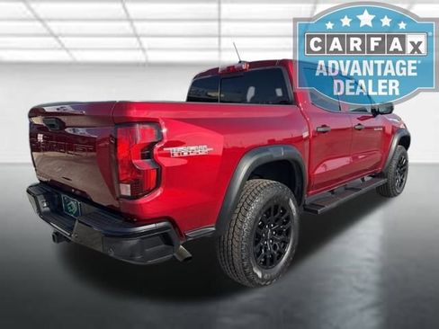 Used 2025 Chevrolet Colorado Trail Boss image 4