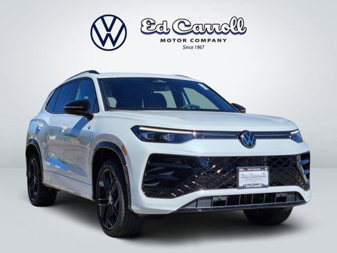 New 2026 Volkswagen Tiguan SE R-Line AWD/4WD image 3