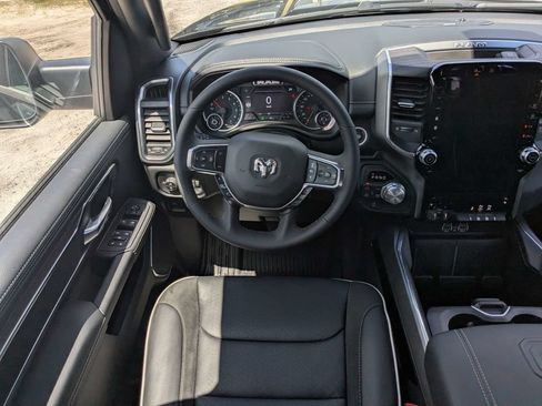 New 2026 RAM 1500 Laramie w/ Laramie Preferred Package AWD/4WD image 16