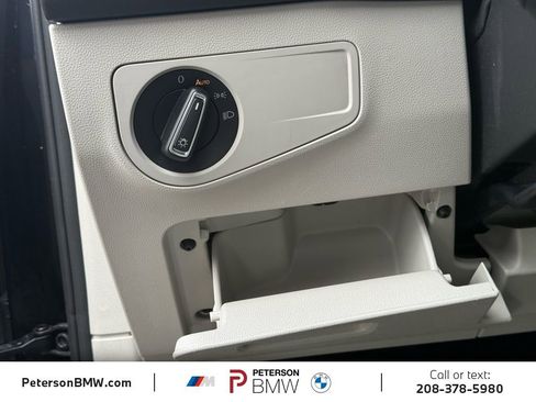 Used 2023 Volkswagen Tiguan SE R-Line image 11