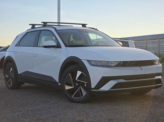 New 2025 Hyundai Ioniq 5 SEL video 2