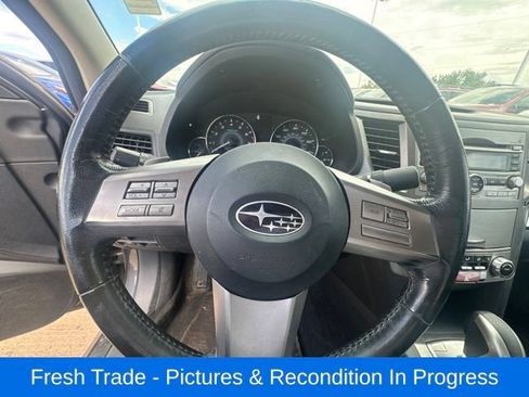 Used 2010 Subaru Legacy 2.5i Premium AWD/4WD image 12