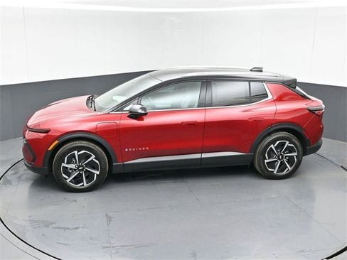 New 2026 Chevrolet Equinox EV LT image 42