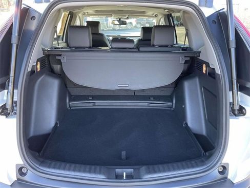 Used 2022 Honda CR-V Touring image 13