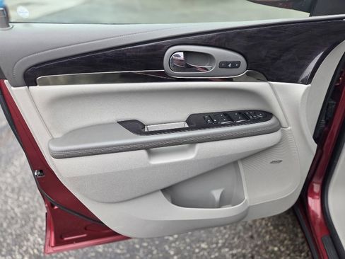 Used 2015 Buick Enclave Premium w/ Trailering Package image 17