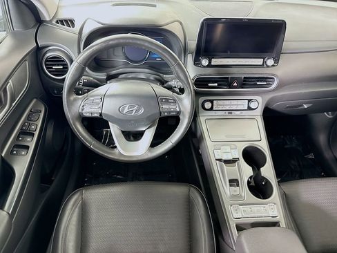 Certified 2021 Hyundai Kona Ultimate FWD image 4