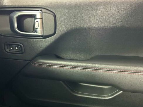 Used 2021 Jeep Gladiator Rubicon image 19