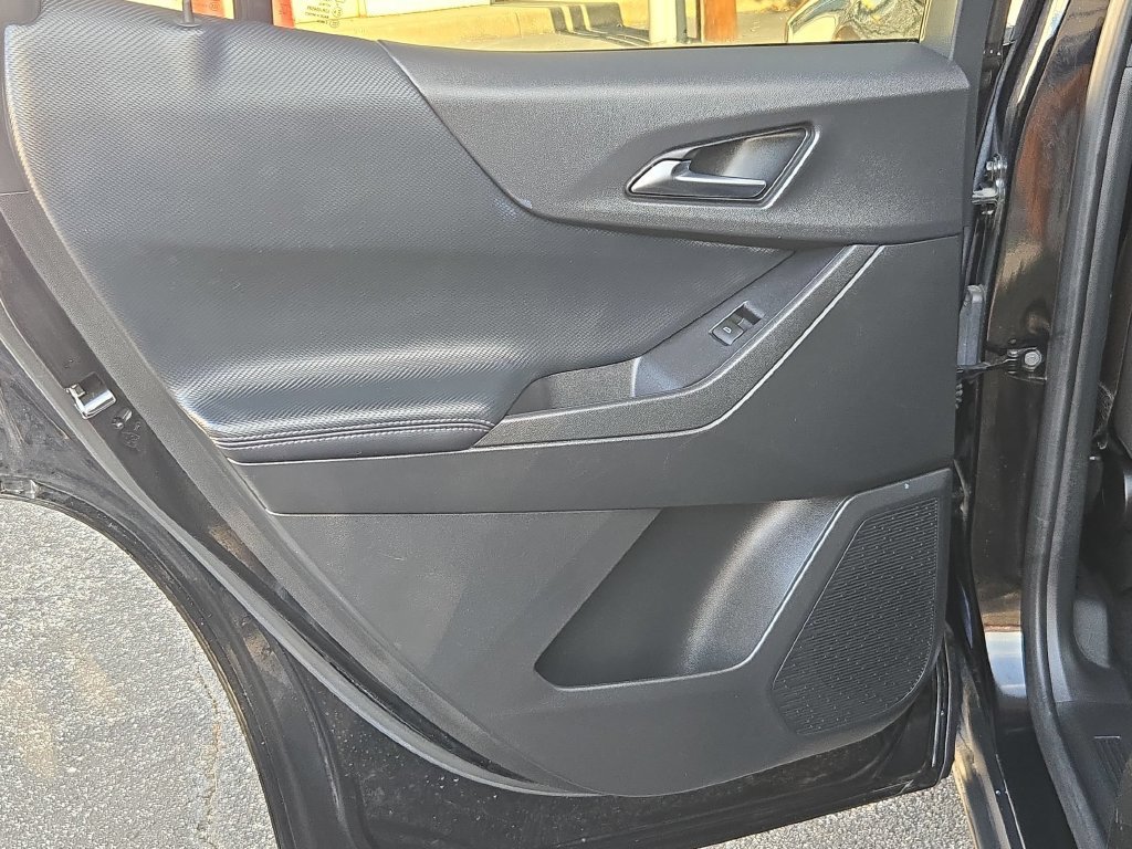 Used 2026 Chevrolet Equinox LT FWD image 27